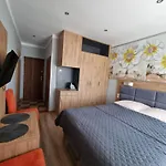 Habitación en casa particular Pod Polną Różą *