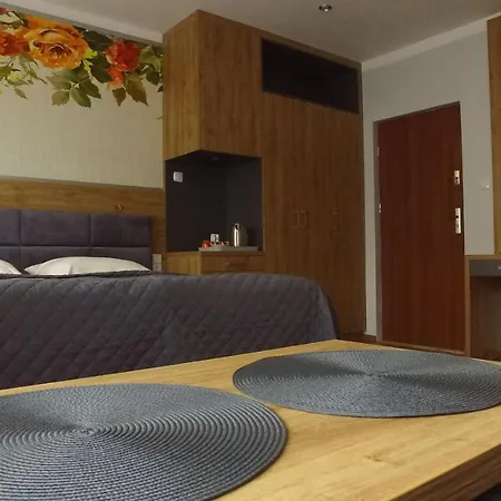 Homestay Gosciniec Pod Polna Roza *