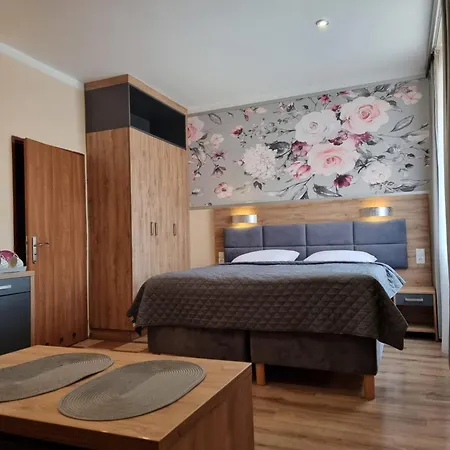 Gosciniec Pod Polna Roza Privat bolig Miedzyzdroje