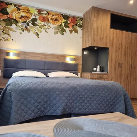 Ubytování v soukromí Gosciniec Pod Polna Roza Miedzyzdroje