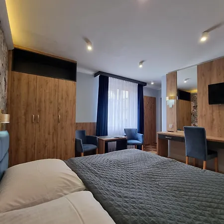 Gosciniec Pod Polna Roza *